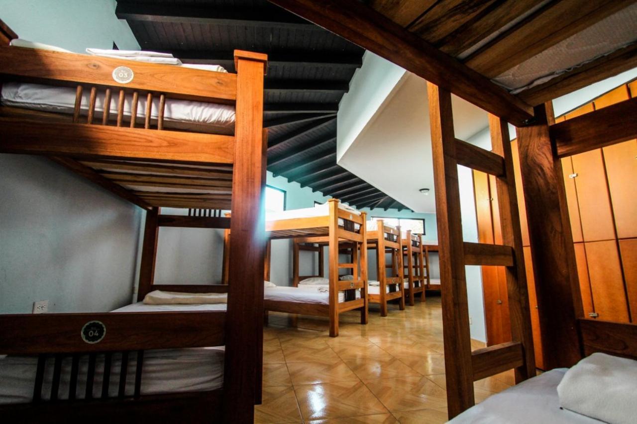 Happy Buddha Hostel & Lodge Guatapé Oda fotoğraf